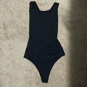 BABATON Aritzia Lowell bodysuit in small contour style